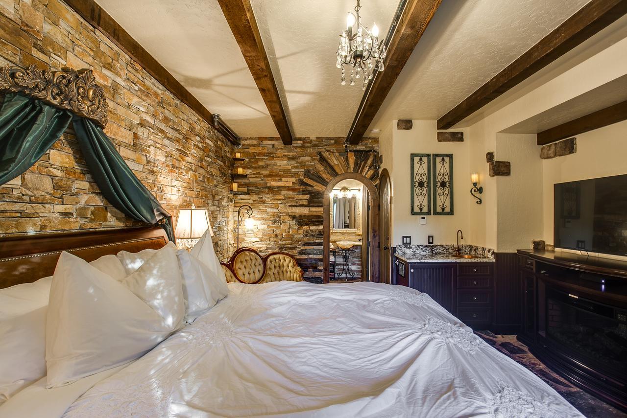 Storybook Riverside Inn Leavenworth Eksteriør bilde